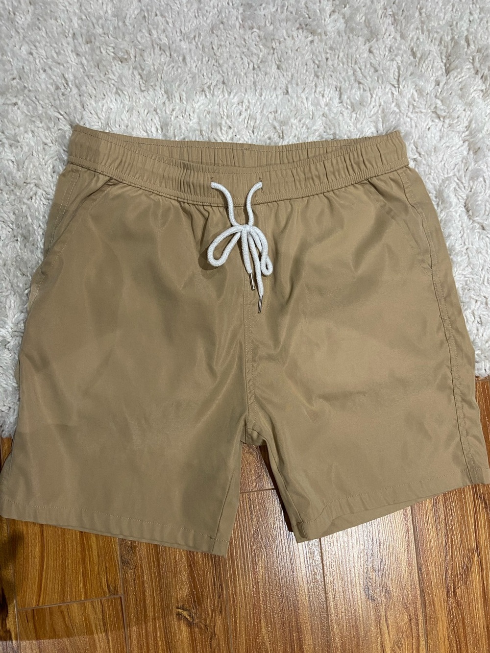 Tan Bermuda men’s shorts